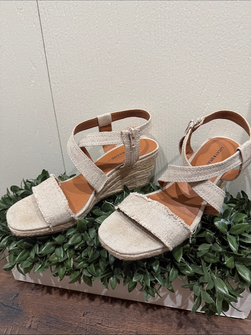 Lucky Brand Maeli Neutral Espadrille  Wedge Sandal Rustic, Strappy Canvas Sz 10